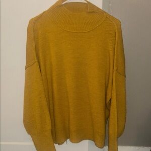 NWOT La Miel Mock Neck Sweater Yellow- Medium